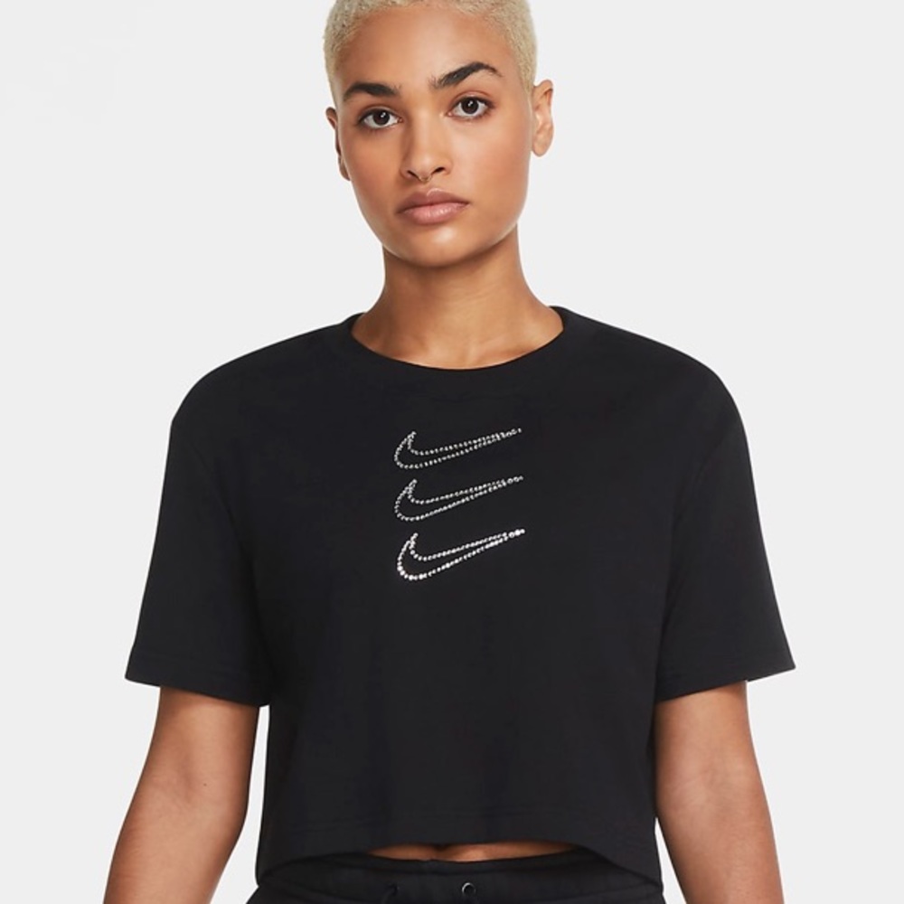 NWOT Nike Black Shirt size small crop top t shirt